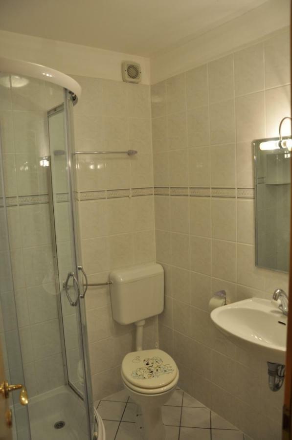 Apartment Viveniti Klenovica Exterior foto